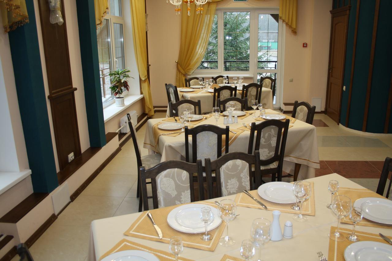 Belovezhskaya Pushcha Hotel Complex Zharkovshina Extérieur photo