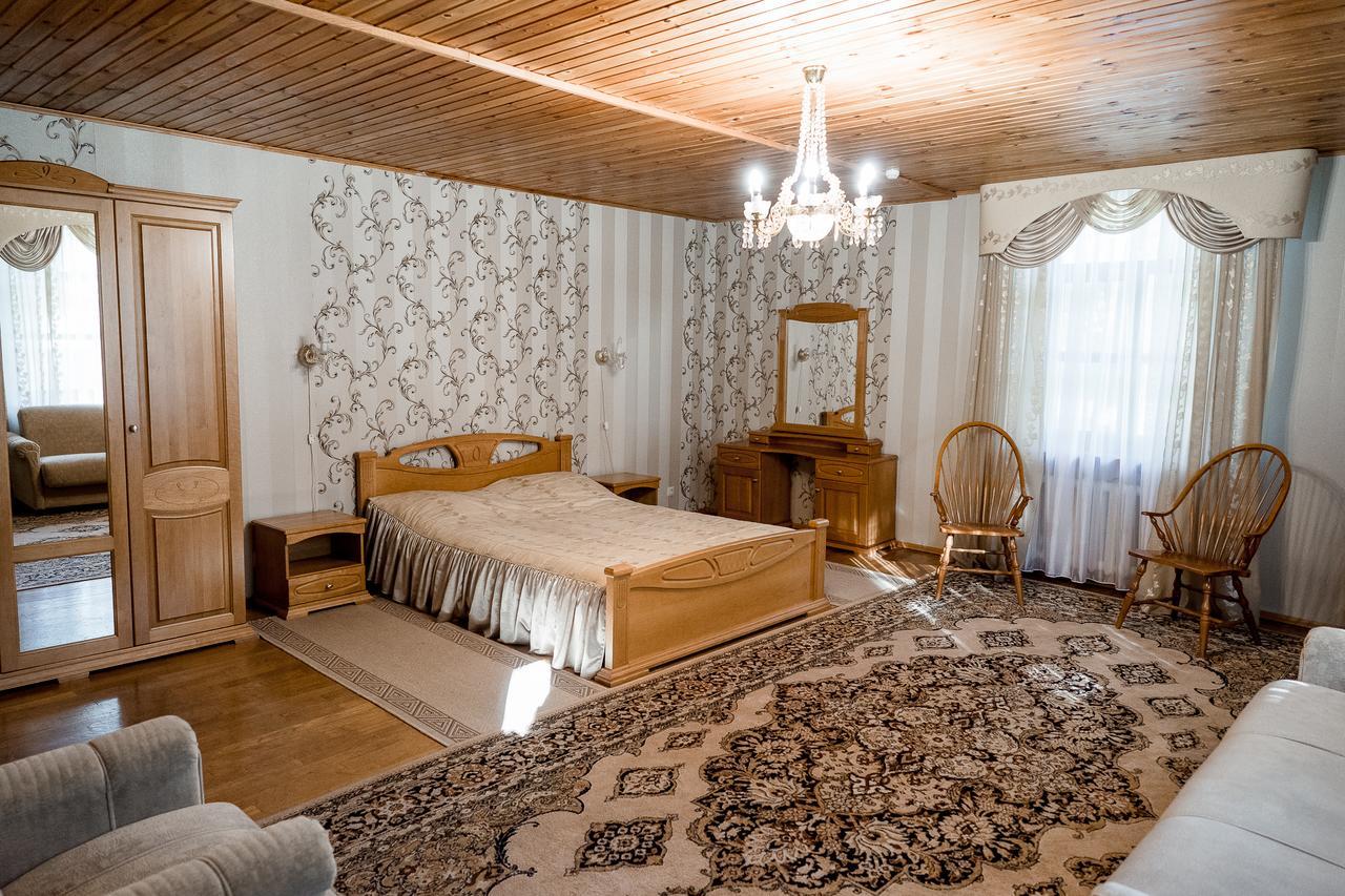 Belovezhskaya Pushcha Hotel Complex Zharkovshina Extérieur photo