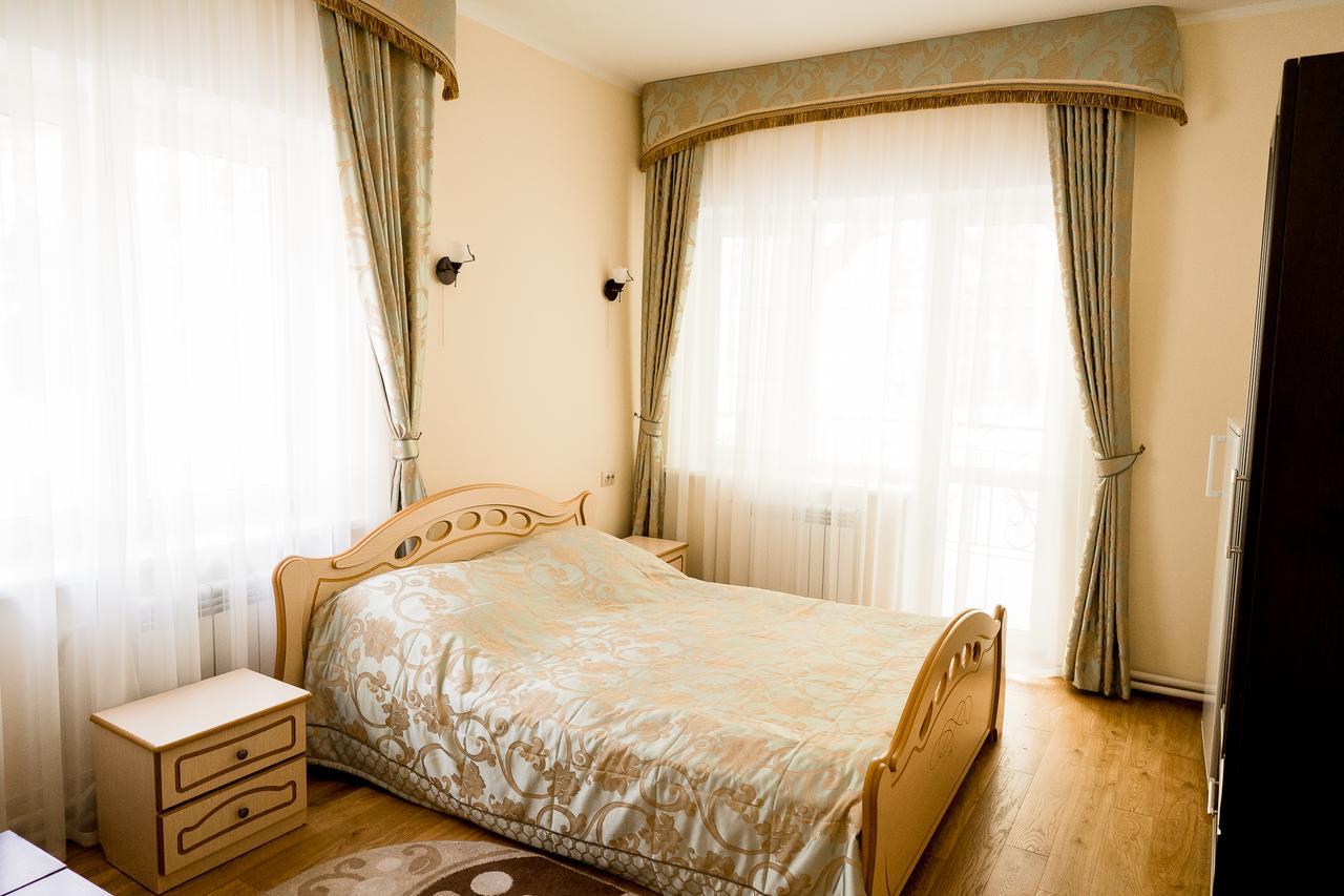 Belovezhskaya Pushcha Hotel Complex Zharkovshina Extérieur photo